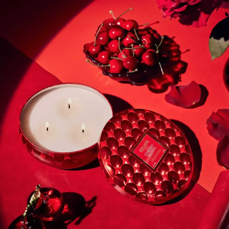 Voluspa Cherry Gloss 3-Wick Tin Candle 40timer